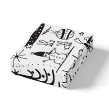Load image into Gallery viewer, Christmas Theme Bedding Set, Funny Snowmen Smoky Mountain Comforter Cover, Black White Cartoon Style Quilt Cover, For Kids Boys Girls 1 Duvet Cover With 2 Pillow Cases, Bedding Set AU Double Single Queen King Size