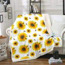 Load image into Gallery viewer, Sunflower Sherpa Blanket Floral Print Throw Blanket for Couch Bed Sofa Blossom Flowers Pattern Decor Fleece Blanket Flying Bees Fuzzy Blanket Nature Theme