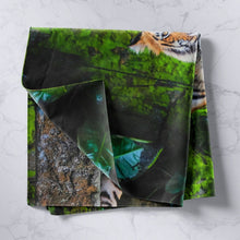 Load image into Gallery viewer, Tiger Tapestry for Children Women Men Adults Wild Animal Theme Wall Hanging Decorative Wildlife Style Wall Blanket Safari Cat Print Wall Art Picnic Sheet