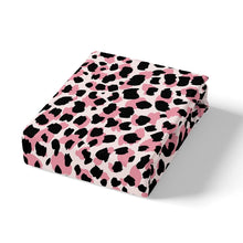 Load image into Gallery viewer, Girls Leopard Print Bedding Set for Girly Women Pink Cheetah Print Comforter Cover Wild Animal Theme Duvet Cover Room Decor Wildlife Style Bedspread Cover Bedding Collection 2/3pcs