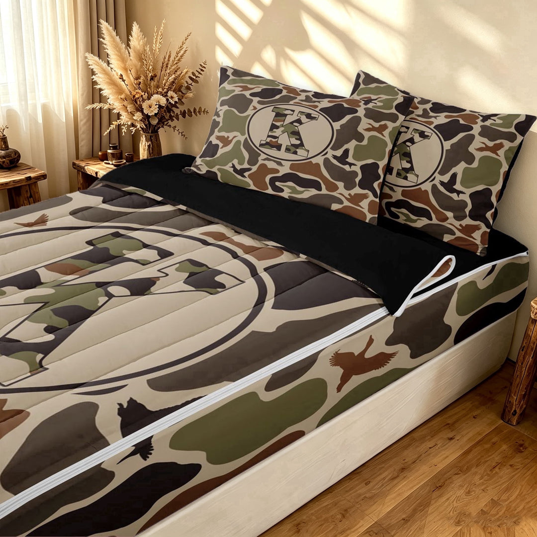meiyoeat Western Camo Monogram K Zipper Full Size Comforter Sets with Fitted Sheet and 2 Pillowcases for Enthusiasts, Rustic Camouflage Duck Zipper Bedding Set, Black Reversible, 4 Pieces