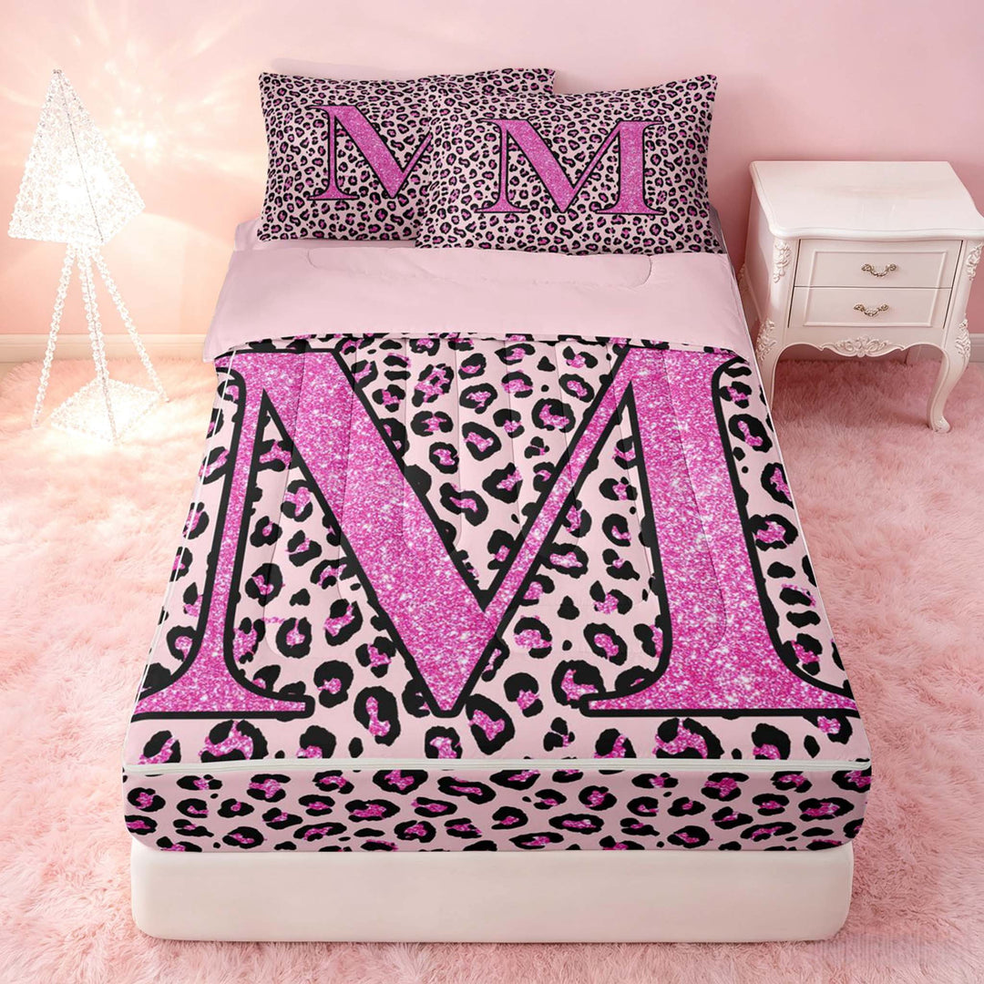 meiyoeat Glitter Leopard Print Letter M Zipper Full Size Comforter Sets with Fitted Sheet and 2 Pillowcases, Girls Teens, Pink Sparkle Monogrammed Zipper Bedding Set, Pink Reversible