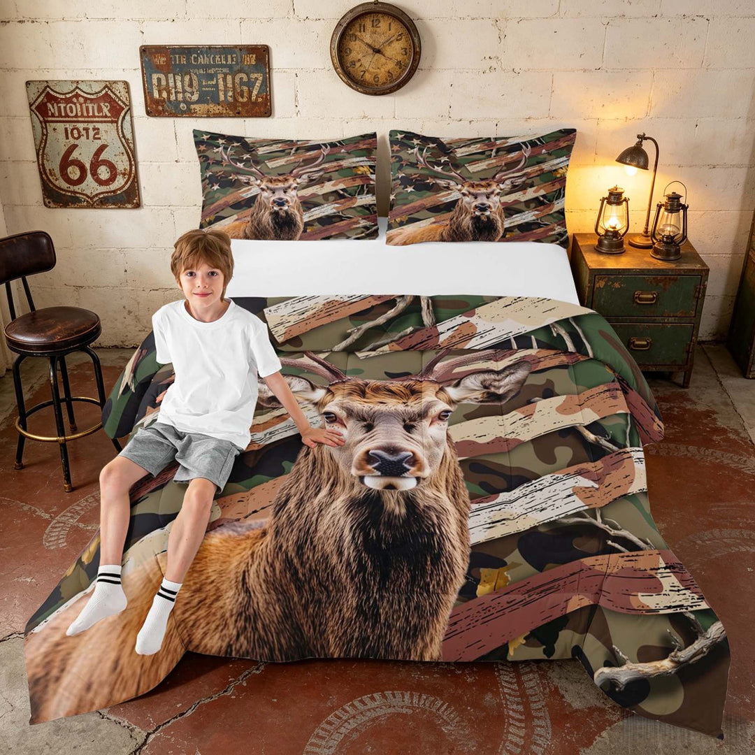 Manfei Camo American Flag Deer Full Size Comforter Sets, Hunting Wildlife Bedding Comforter Set, Green Brown Camo, Black Reversible 3pcs, 1 Comforter and 2 Pillowcases