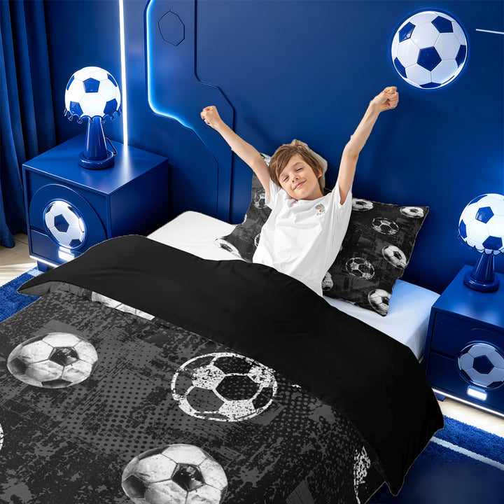 meiyoeat Vintage Graffiti Football Pattern Bedding For Kids,Boys Ball Games Duvet Cover Full For Soccer Lovers,Black Reversible,3-Piece(No Comforter)