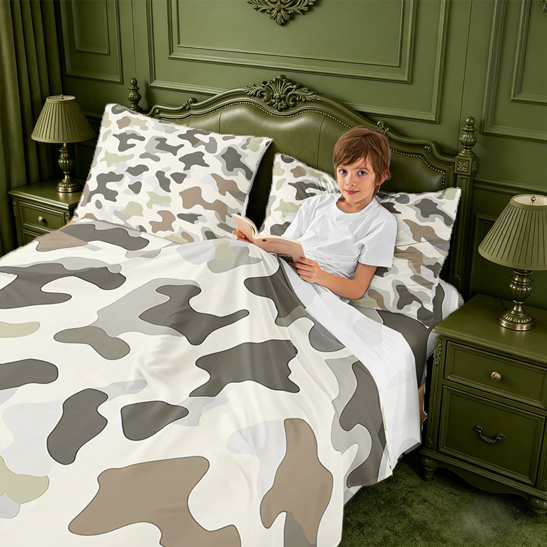 meiyoeat Rustic Camouflage King Sheets For Kids,Retro Farmhouse Camouflage Hunting Bedding For Men,4 Pieces