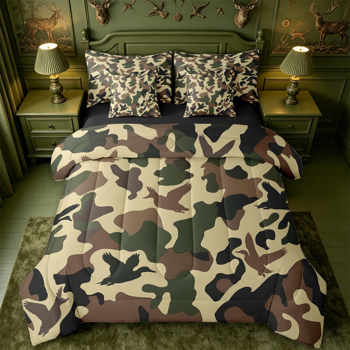 meiyoeat Vintage Camo Duck 7-Piece King Bedding For Kids,Rustic Farmhouse Hunting King Bed in a Bag For Men, Beige Green,Black Reversible