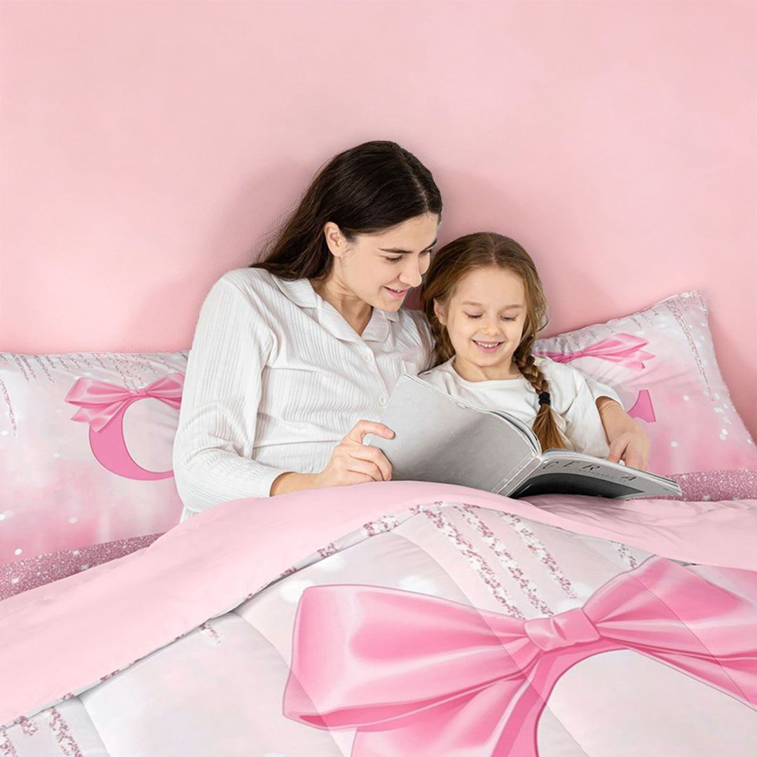 meiyoeat Girls Personalized Bow Gifts Full Size Comforter Sets For Kids,Pink Bowknot Letter Print C Bedding Comforter Set For Bow Lovers,Pink Reversible,3pcs