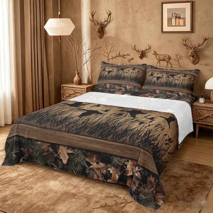 meiyoeat Wild Animal Mallard King Sheets,Rustic Camo Wood Print Bedding For Kids Boys,4 Pieces