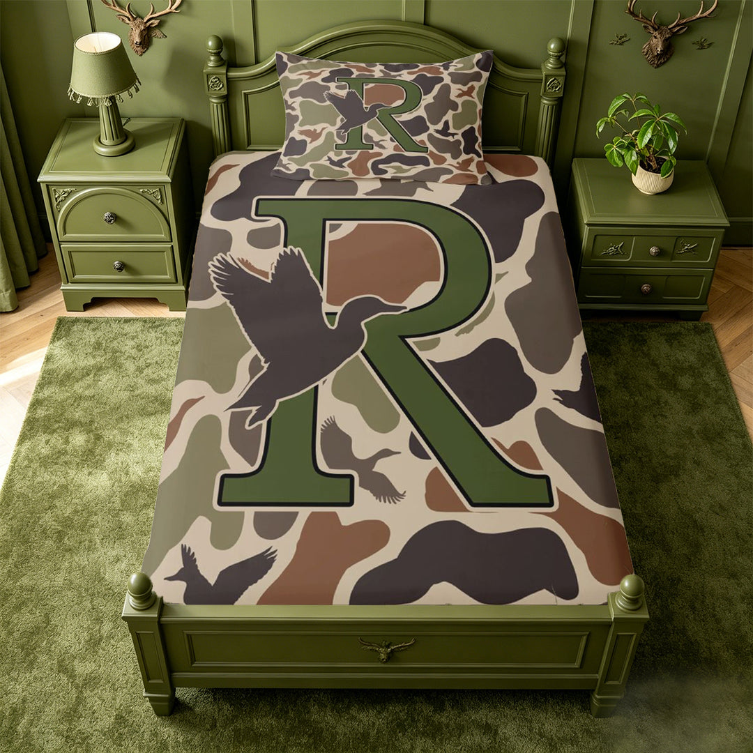 meiyoeat Hunting Themed Initial Letter R Bed Sheets For Boys,Rustic Farmhouse Camo Duck Full Size Sheets,4-Piece,1 Flat Sheet,1 Fitted Sheet and 2 Pillowcases