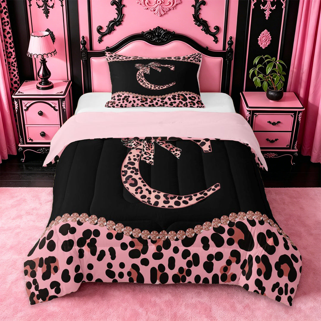 meiyoeat Cheetah Pattern Monogrammed C Full Size Comforter Sets For Kids,Pink Leopard Print Bow Bedding Sets For Girls,pink Reversible,3-Piece