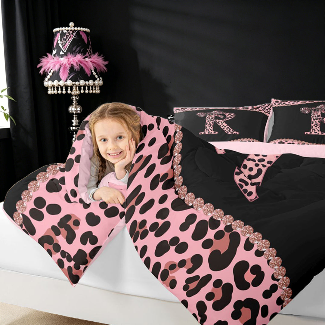 meiyoeat Dreamy Princess Bowknot Full Size Comforter Sets For Girls,Cheetah Pattern Monogrammed R Print Bedding Sets For Kids,pink Reversible,3-Piece