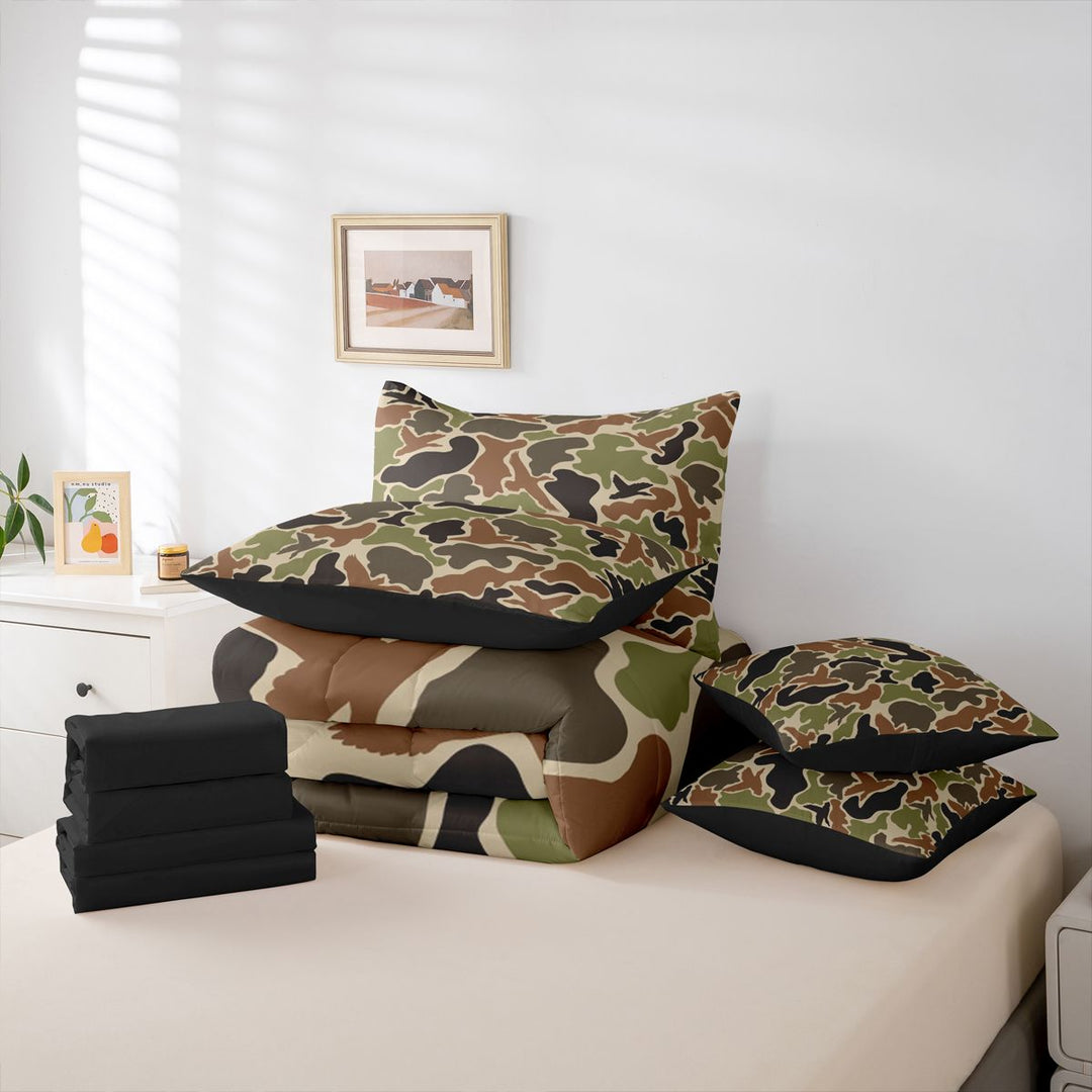meiyoeat Retro Camo Print 7-Piece King Bedding For Boys,Wild Animal Mallard Duck King Bed in a Bag For Kids, Brown Green,Black Reversible