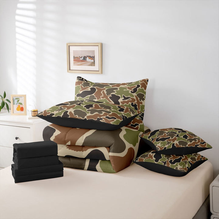 meiyoeat Retro Camo Print 7-Piece King Bedding For Boys,Wild Animal Mallard Duck King Bed in a Bag For Kids, Brown Green,Black Reversible