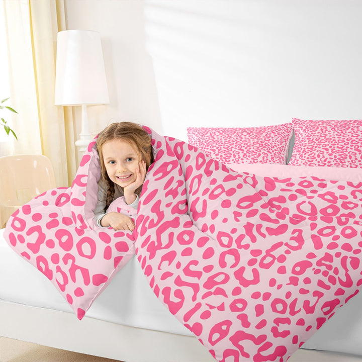 Meiyoeat Pastel Leopard Print Full Size Comforter Sets 3-Piece, Pink Cheetah Print Bedding Comforter Set, Light Pink,Pink Reversible