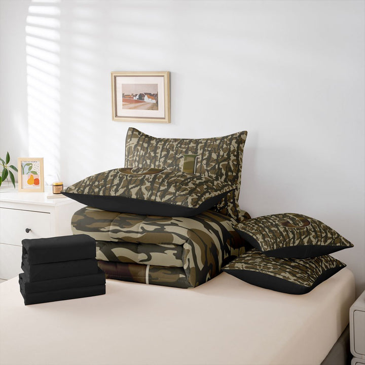 meiyoeat Green Letter Camo 7-Piece King Bedding For Boys,Kids Personalized Monogrammed J King Bed in a Bag,Black Reversible