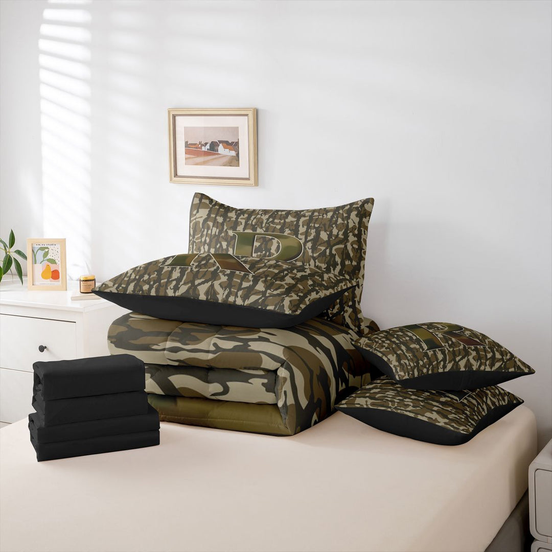 meiyoeat Camo Letter Print 7-Piece King Bedding For Kids,Camouflage Alphabet R Design King Bed in a Bag For Adults,Black Reversible