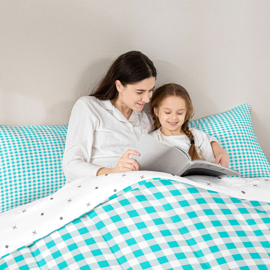 meiyoeat Geometric Plaid 7 Pieces Full Size Bedding Sets For Kids,Blue Classic Checkered Full Size Bed in a Bag For Boys,Reversible