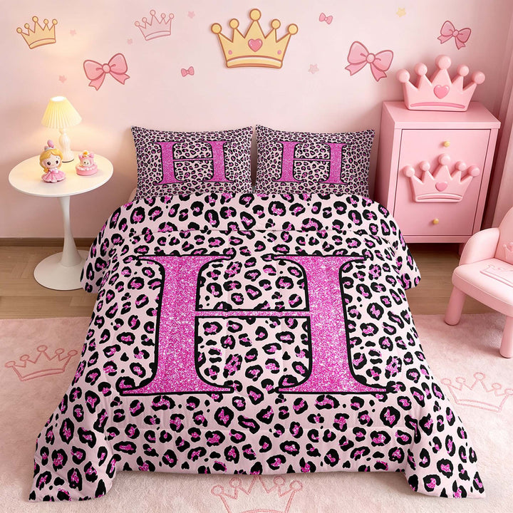 meiyoeat Glitter Leopard Print Letter H Full Size Comforter Sets, Girls Teens, Pink Sparkle Monogrammed Bedding Sets, Pink Reversible 3-Piece, 1 Comforter and 2 Pillowcases