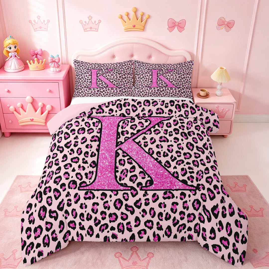 meiyoeat Glitter Leopard Print Letter K Full Size Comforter Sets, Girls Teens, Pink Sparkle Monogrammed Bedding Sets, Pink Reversible 3 Pieces, 1 Comforter and 2 Pillowcases