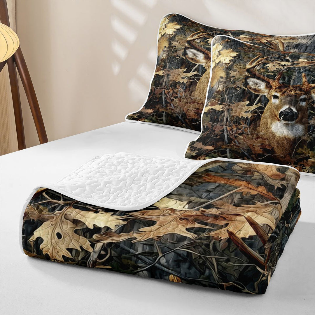 Meiyoeat Jungle Animal Deer Print Quilt King,Autumn Oak Leaves Pattern King Coverlet Set,Brown Green