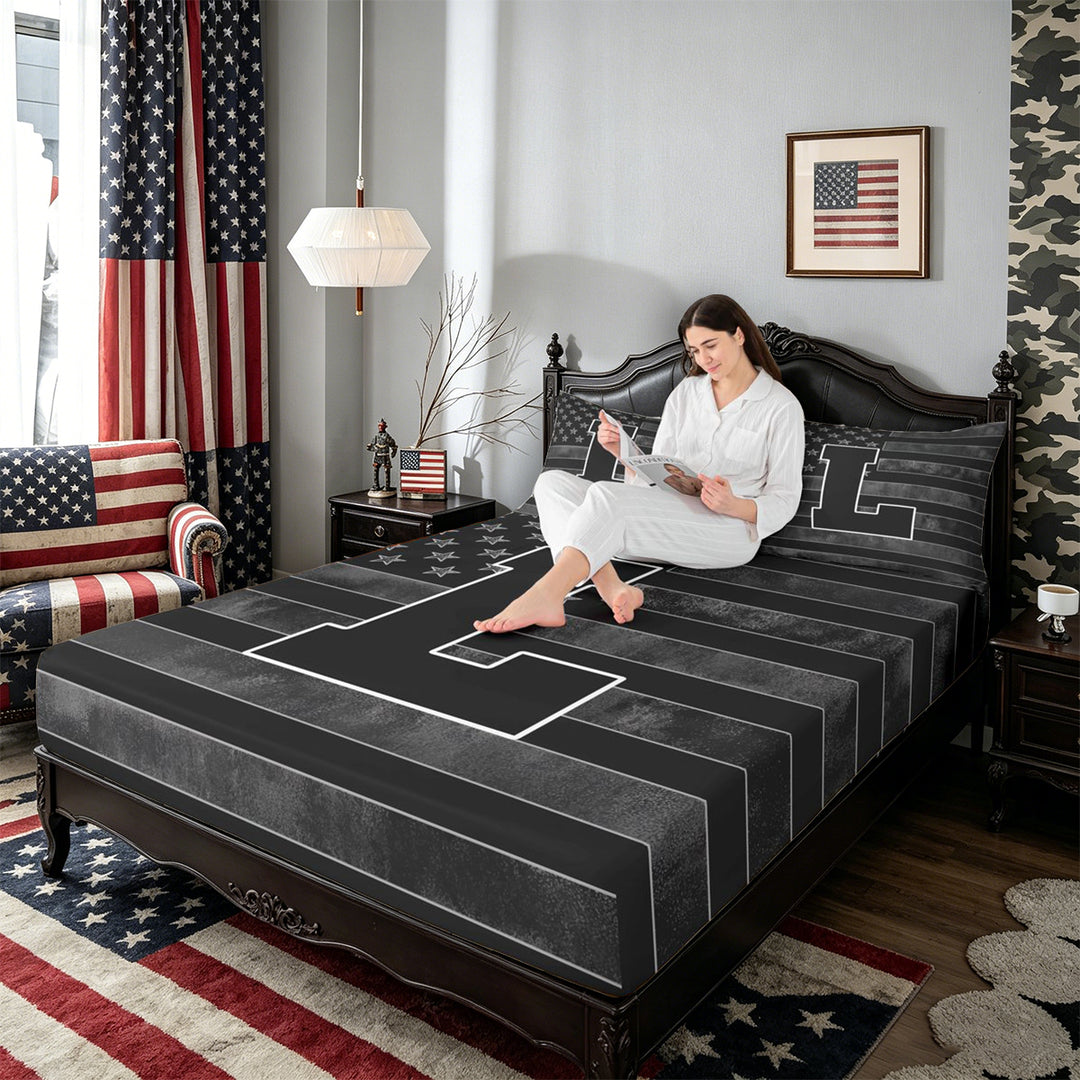 Meiyoeat Distressed US Flag Letter L Bed Sheets 4pcs for Men Boys, Patriotic Initial King Sheets, Black Gray White