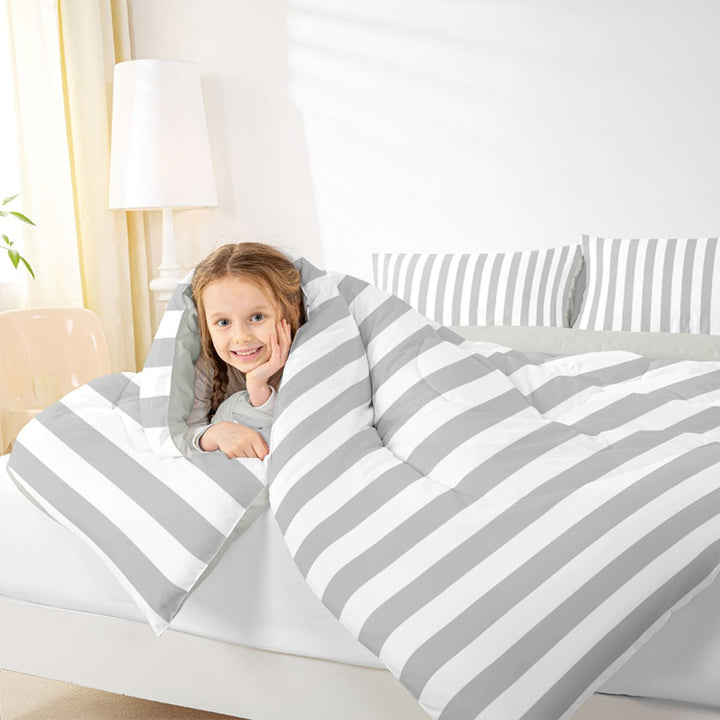 Meiyoeat Retro Pinstripe Full Size Comforter Sets 3-Piece, Modern Straight Line Bedding Comforter Set, Gray White,Grey Reversible,1 Comforter and 2 Pillowcases