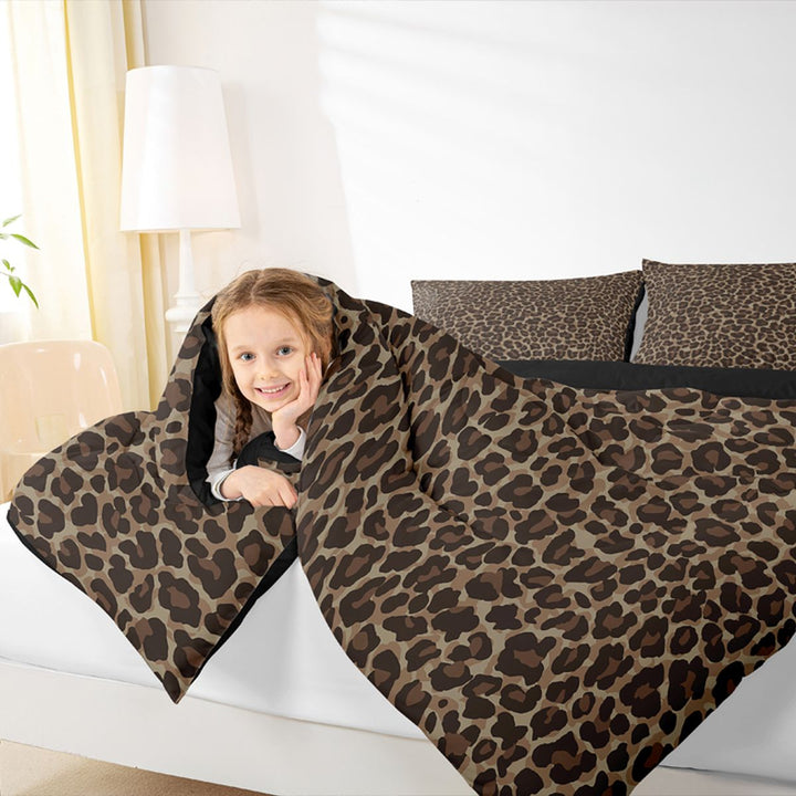 Meiyoeat Classic Leopard Print King Bedding 7pcs, Wild Animal Spot Pattern King Bed in a Bag, Brown Black,Black Reversible