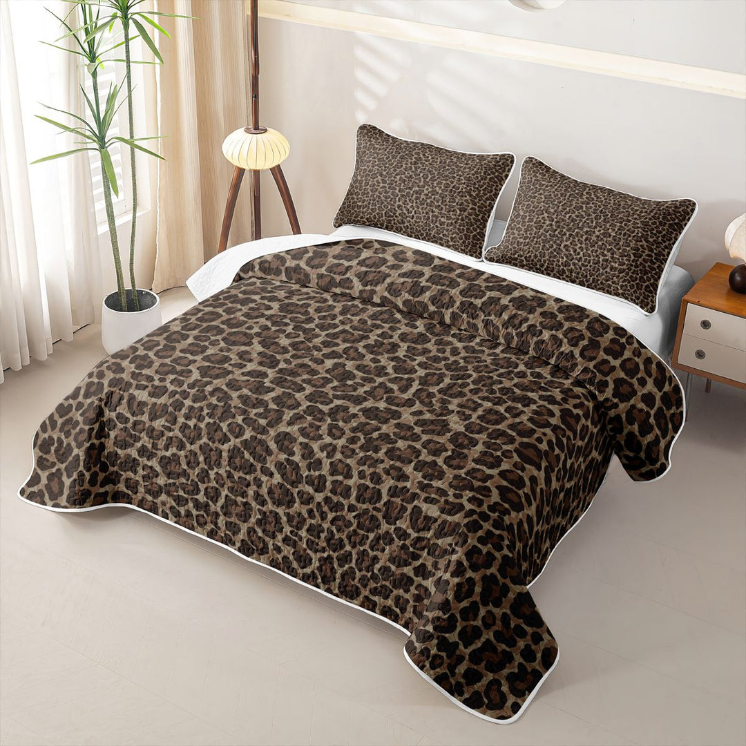 Meiyoeat Classic Leopard Print Quilt King,Wild Animal Spot Pattern King Coverlet Set,Brown Black