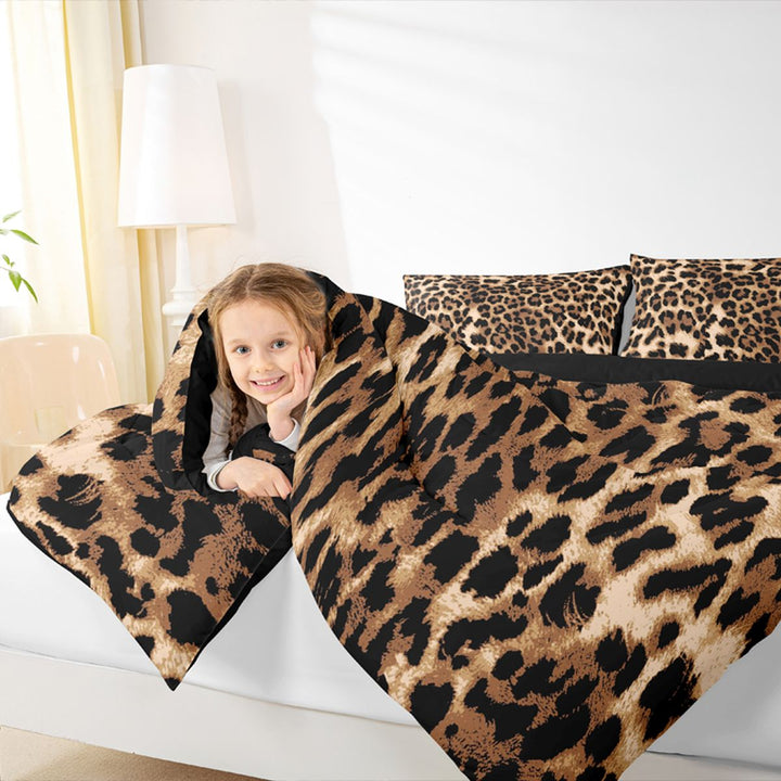 Meiyoeat Classic Cheetah Print King Bedding 7pcs, Wildlife Leopard Spot Pattern King Bed in a Bag, Brown Black,Black Reversible
