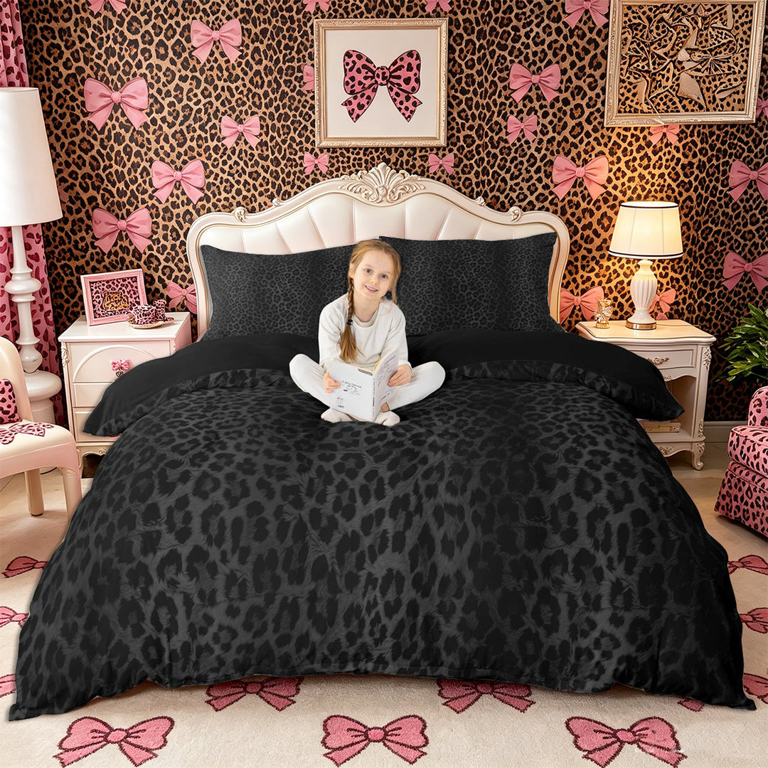 Meiyoeat Black Edgy Leopard Print Duvet Cover King, Animal Spot Pattern King Bedding,3 Pieces,No Comforter,Black Reversible