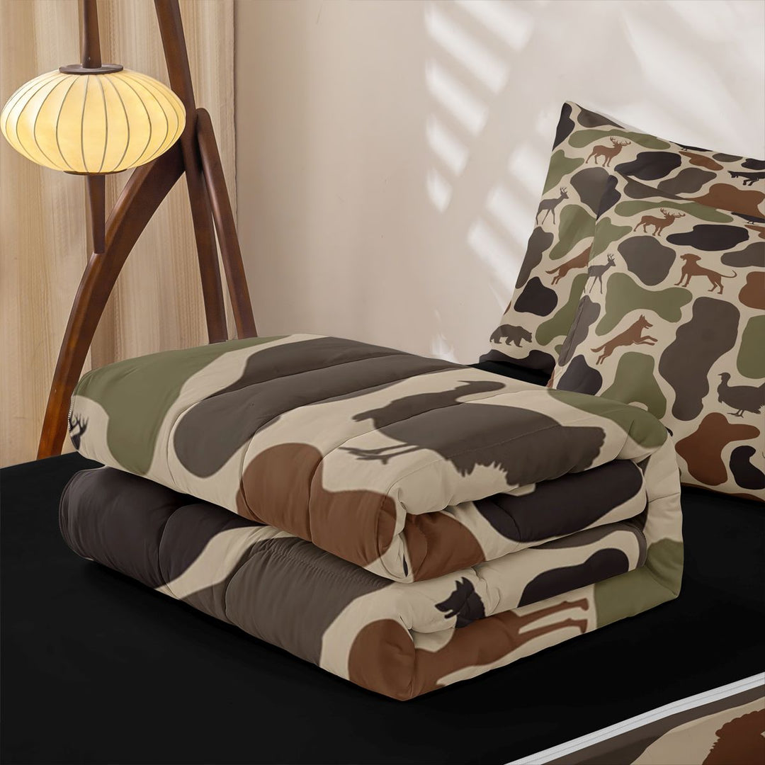 meiyoeat Hunting Camo Animal Zipper Full Size Comforter Sets with Fitted Sheet and 2 Pillowcases For Adult,Jungle Wildlife Deer Bear Zipper Bedding Set For Kids,Black Reversible,4-Piece