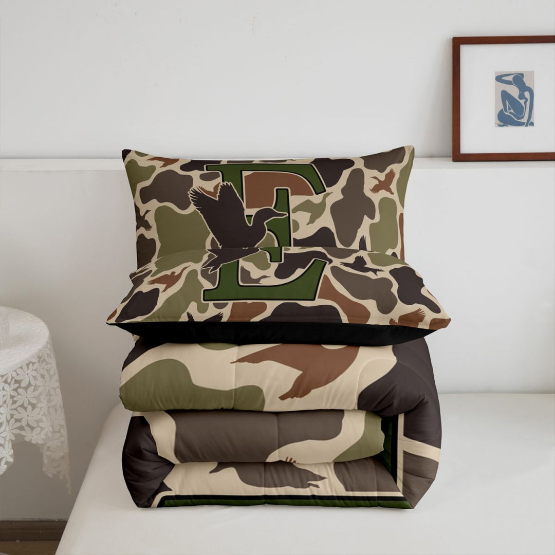 meiyoeat Camouflage Duck Initial E Full Size Comforter Sets For Boys,Country Farmhouse Hunting Themed Bedding Comforter Set,Black Reversible,3pcs,1 Comforter and 2 Pillowcases