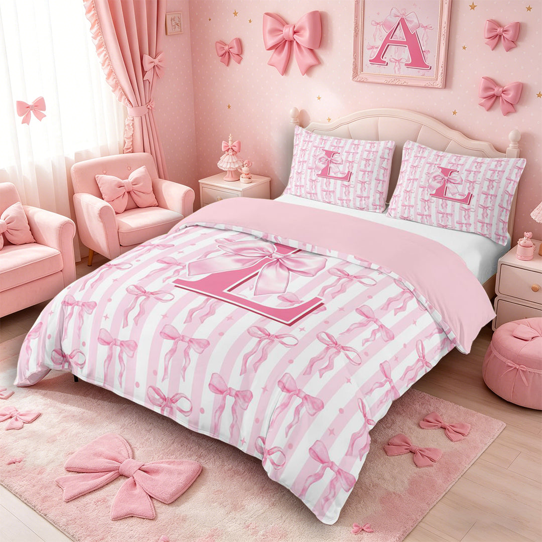 Meiyoeat Coquette Bow Letter L Duvet Cover Set for Girls Kids, Preppy Stripe Bedding Full for Nursery, Light Pink White,Pink Reversible,3pcs,No Comforter