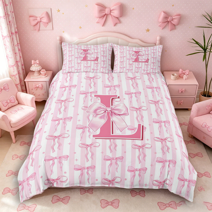Meiyoeat Coquette Bow Letter L Duvet Cover Set for Girls Kids, Preppy Stripe Bedding Full for Nursery, Light Pink White,Pink Reversible,3pcs,No Comforter