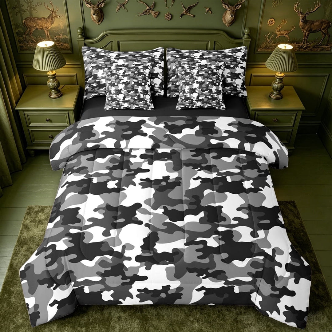 meiyoeat Retro Camouflage Theme 7-Piece King Bedding For Kids,Green Geometric Camo King Bed in a Bag,Black Reversible